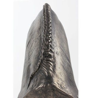 Andalusisches Pferd - eine große Statue mit einem Pferd, ein Büste auf einem steinernen Sockel, ein prestigeträchtiger Preis im Wettbewerb der Marke Art-Dog