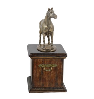 Cheval d'élevage australien - une urne pour les cendres d'un cheval, une urne avec une statuette, une élégante urne avec un cheval de la marque Art-Dog