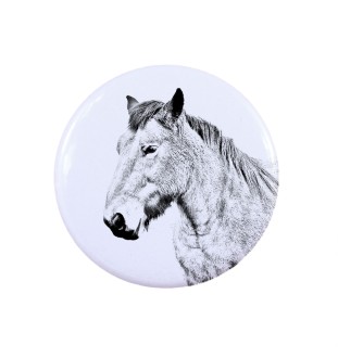 Cheval des Ardennes ornement de chemise, broche pour sac, cadeau idéal avec la possibilité d'ajouter votre propre graphisme de la marque Art-Dog