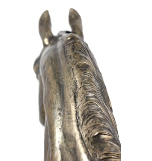 Australian Stock Horse - a large statuette with a horse, a bust on a stone base, a prestigious award in the Art-Dog brand competition.