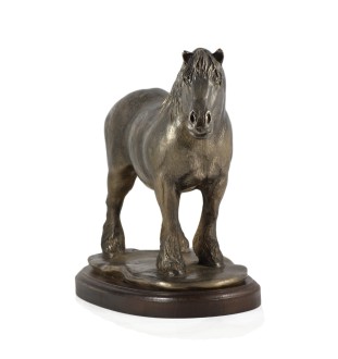 Percheron - Belge - statuette avec un cheval, silhouette de cheval sur du bois, un prix prestigieux dans le concours de la marque Art-Dog