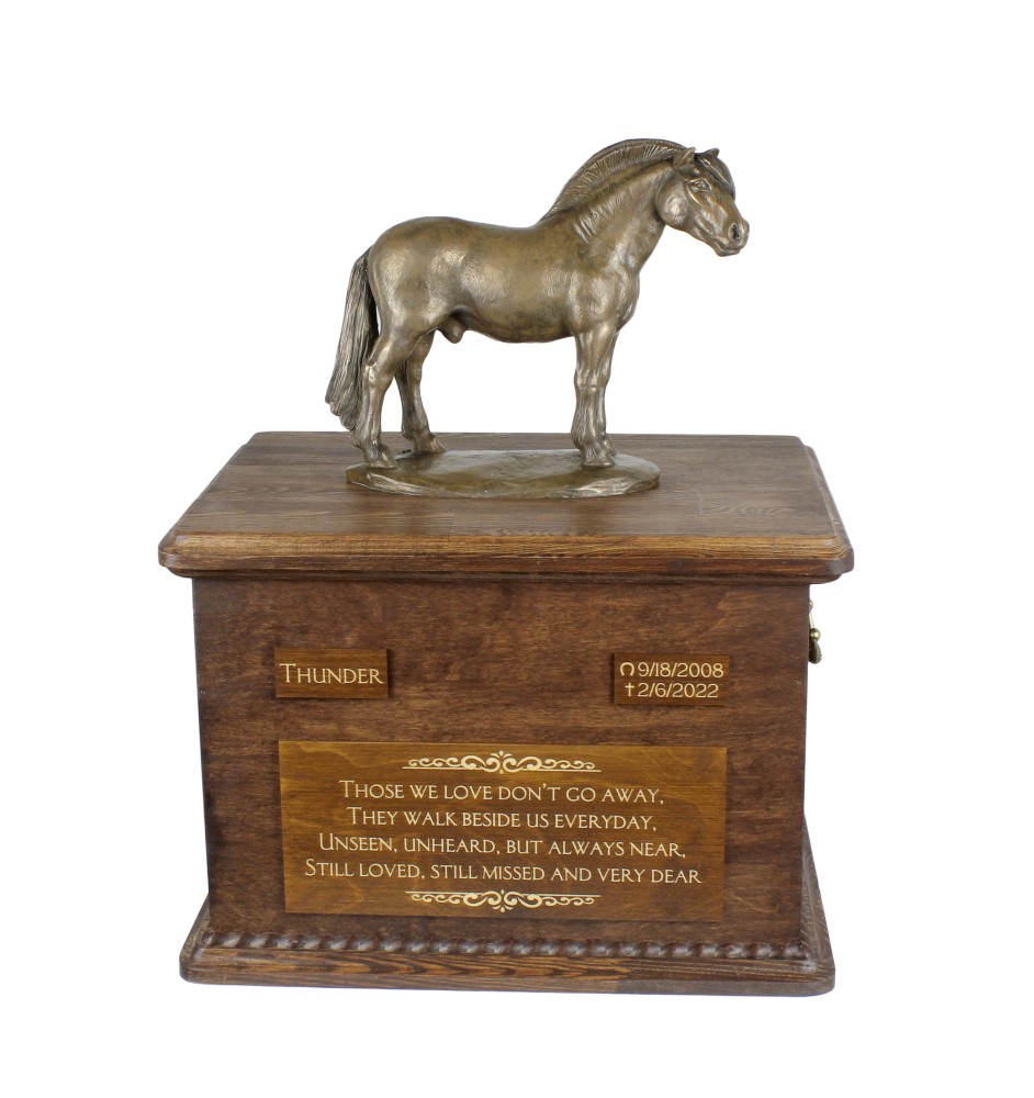 Fjord Horse - urn for horse ashes with a statuette, personalized urn with engraving, large box for horse ashes from the Art-Dog brand