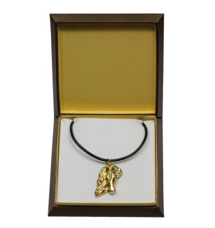 Bay Horse - naszyjnik z koniem w pudełku prezentowym, pozłacana zawieszka dla fana koni efektowna biżuteria marki Art-Dog