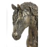 Cheval frison Mary - une grande statuette avec un cheval, un buste sur un socle en pierre, un prix prestigieux dans le concours de la marque Art-Dog