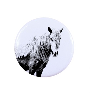 Giara Horse - shirt accessory, bag pin, perfect gift with the option to add your brand graphics from Art-Dog.