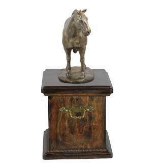 Hanowerski urna na drewnie z statuetką konia Art-Dog