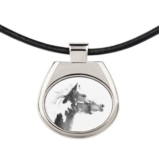 Paint Horse américain - collier avec un cheval, pendentif personnalisé avec une photo, un collier unique pour femmes et hommes de la marque Art-Dog