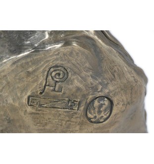 Fell pony-Tinker-Gypsy-Irish Cob - a large statuette with a horse, a bust on a stone base, a prestigious award in the Art-Dog brand competition.