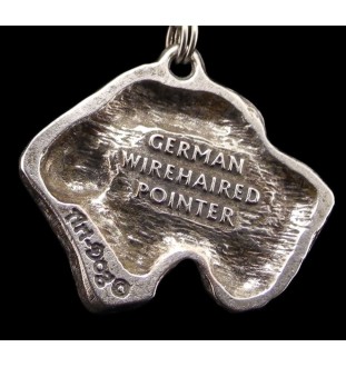 Chien d'arrêt allemand à poil dur, Braque allemand à poil dur - un collier avec un chien, un pendentif de chien sur une chaîne en argent, un bijou unique de la marque Art-Dog