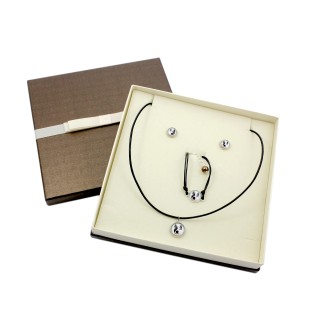 American Staffordshire Terrier, Amstaff - a set of jewelry in a box, necklace, earrings, bracelet, products from the Art-Dog brand
