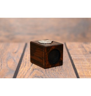 Bernese Mountain Dog, Berner Sennenhund I - wooden candle holder with a dog, a unique souvenir after losing a dog, a handicraft from the Art-Dog brand