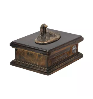 Levrier afghan, Tazi I - urne pour cendres de chien, urne personnalisée avec une statuette, urne en bois avec un chien de la marque Art-Dog