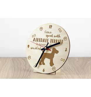 Airedale Terrier, Waterside Terrier, Bingley Terrier - horloge avec chien, horloge en bois avec gravure, horloge personnalisée par Art-Dog