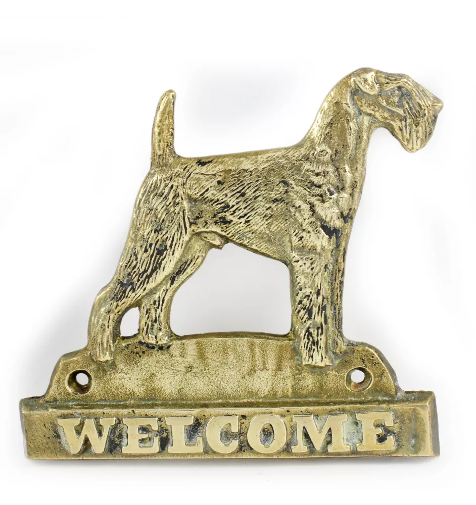 Airedale Terrier, Waterside Terrier, Bingley Terrier - une plaque de porte avec un chien, une plaque de bienvenue en laiton, une enseigne exceptionnelle avec l'inscription Welcome de la marque Art-Dog
