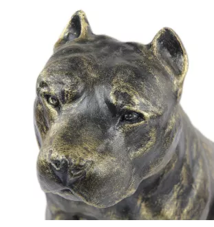 American Staffordshire Terrier, Amstaff - Hundestatue, sitzender Hund für den Schreibtisch, Dekoration für das Wohnzimmer eines Hundeliebhabers von Art-Dog