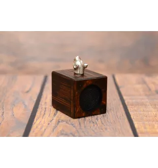 American Staffordshire Terrier, Amstaff, Am staff, Staff - bougeoir en bois avec un chien, un souvenir unique après la perte d'un chien, une œuvre artisanale de la marque Art-Dog