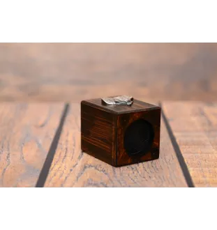 American Staffordshire Terrier, Amstaff II - Holzkerzenständer mit Hund, einzigartiges Andenken an den Verlust eines Hundes, Handwerkskunst der Marke Art-Dog