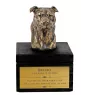 American Staffordshire Terrier, Amstaff I - eine Urne mit Gravur und Hundeskulptur, letzter Abschied, handgefertigtes Produkt der Marke Art-Dog
