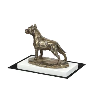 American Staffordshire Terrier, Amstaff, Am staff, Staff - statuette de chien, figurine sur un socle blanc, trophée pour exposition de chiens de la marque Art-Dog