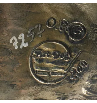 Bouledogue français - buste de chien, grande statue, tête de chien sur socle en pierre, décoration de bureau par la marque Art-Dog