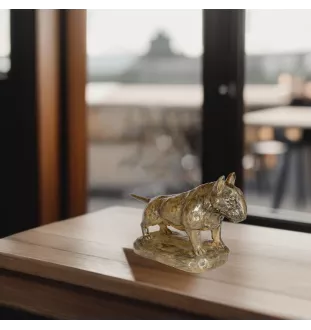 Bull Terrier VI - statue de chien, figurine pour bureau, trophée pour exposition canine par la marque Art-Dog