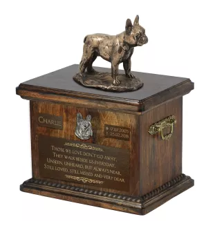Französische Bulldogge - Eine Urne für die Asche eines Hundes, eine Urne mit einer Statue, eine personalisierte Hundeurne von der Marke Art-Dog.