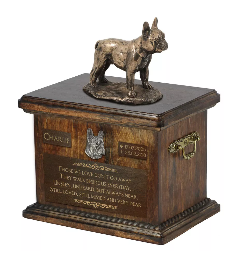 Französische Bulldogge - Eine Urne für die Asche eines Hundes, eine Urne mit einer Statue, eine personalisierte Hundeurne von der Marke Art-Dog.