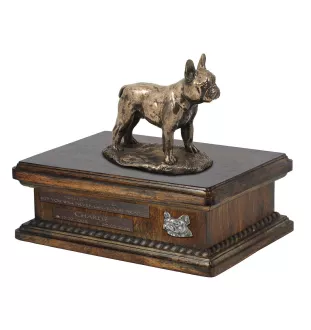 Bouledogue français I - urne pour cendres de chien, urne personnalisée avec une statuette, urne en bois avec un chien de la marque Art-Dog