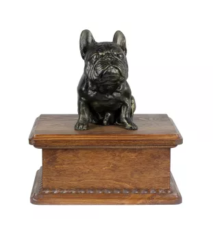 Französische Bulldogge - Eine Urne für die Asche eines Hundes mit einer Statue, eine personalisierte hölzerne Urne, eine kleine Urne für Hundeschnuppen der Marke Art-Dog.