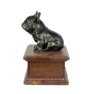 Französische Bulldogge - Eine Urne für die Asche eines Hundes mit einer Statue, eine personalisierte hölzerne Urne, eine kleine Urne für Hundeschnuppen der Marke Art-Dog.