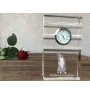 Pinscher autrichien - une horloge en verre avec une photo, une photo de chien dans un cristal, une horloge de bureau personnalisée de la marque Art-Dog