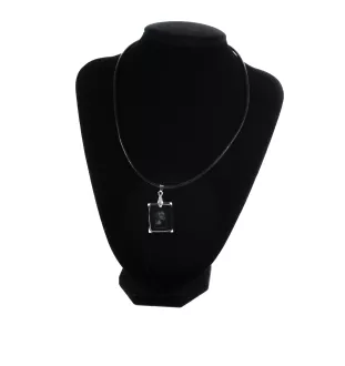 Chart afrykański wisiorek kryształowy z psem Art-Dog