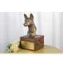Basenji, Kongo-Terrier - Eine Ascheurne für Hunde mit einer Statuette, eine kleine Urne für Hunde, eine personalisierte Urne mit dem Porträt eines Hundes von der Marke Art-Dog.