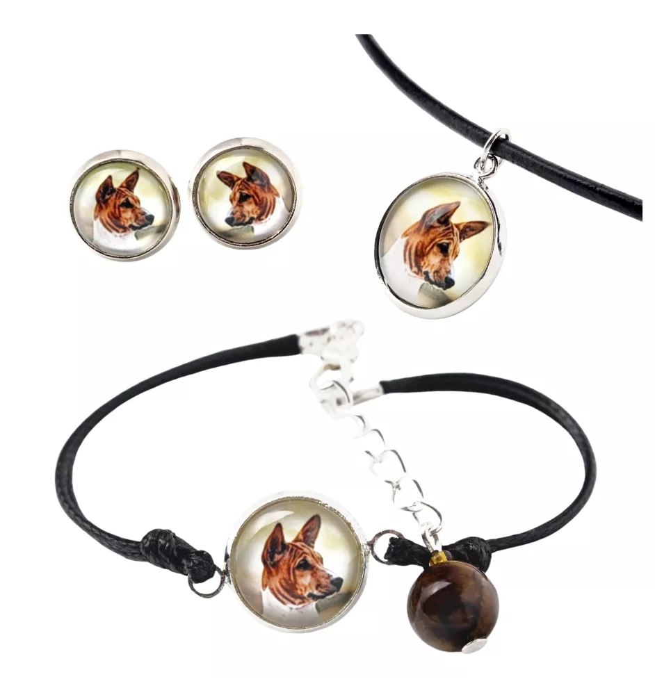 Basenji, Terrier Nyam-Nyam, Terrier du Congo - ensemble de bijoux dans une boîte, collier, boucles d'oreilles, bracelet, produits de la marque Art-Dog