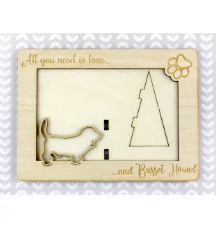Basset Hound - Photo frame, engraved wooden frame, a lovely gadget for the dog lover by Art-Dog