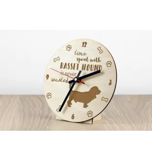 Basset Hound - clock with dog, wooden clock with engraving, personalised clock by Art-Dog