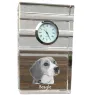 Beagle - une horloge en verre avec une photo, une photo de chien dans un cristal, une horloge de bureau personnalisée de la marque Art-Dog