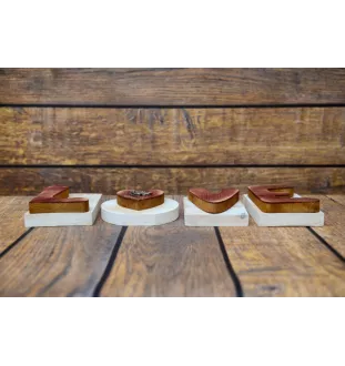 Beagle - Holzschriftzug LOVE, Innendekoration mit Hund, entzückende Dekoration für das Regal der Marke Art-Dog