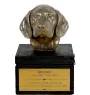 Beagle - an urn with an engraving and a sculpture of a dog, a handmade product by the Art-Dog brand.