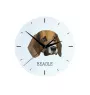 Beagle - geometrische Wanduhr mit Bild und Aufschrift der Marke Art-Dog