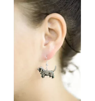 Basset Hound I - hanging earrings with dogs, charming jewelry for a dog mom, a gift for a girl from the Art-Dog brand