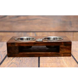 Basset Hound II - Holzständer mit Näpfen für Hunde, Edelstahlnäpfe, Geschenk zur Adoption eines Hundes von der Marke Art-Dog