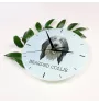 Bearded Collie - geometrische Wanduhr mit Bild und Aufschrift der Marke Art-Dog
