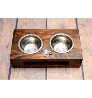 Berger de Beauce, Beauceron, Beauce Sheep Dog - wooden stand with bowls for a dog, steel dog bowls, a gift for adopting a dog from the Art-Dog brand
