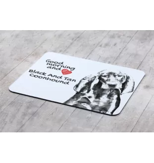 Schwarz-Lohfarbener Waschbärenhund, Black and Tan Coonhound - Mauspad mit Druck, personalisiertes Mauspad mit Hund, einzigartiges Gadget für Büroangestellte von Art-Dog.