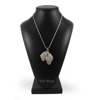 Terrier noir russe - un collier avec un chien, un pendentif de chien sur une chaîne en argent, un bijou unique de la marque Art-Dog