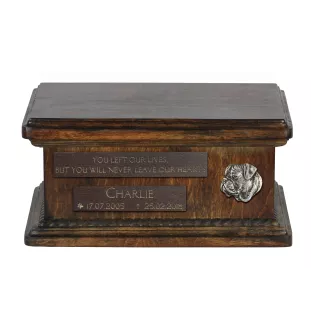 Bullmastiff II - hölzerne Urne für die Asche eines Hundes, personalisierte Urne mit Gravur, kleine Urne für Hundesasche von der Marke Art-Dog