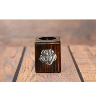 Bullmastiff II - bougeoir en bois avec un chien, un souvenir unique après la perte d'un chien, une œuvre artisanale de la marque Art-Dog