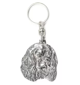 Cavalier King Charles Spaniel - Pendentif chien argenté, décoration de sac à main, pendentif sac à dos par la marque Art-Dog