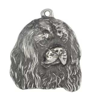 Cavalier King Charles Spaniel - Porte-clés argenté avec un chien dans une boîte cadeau, décoration de sac à main, pendentif de sac à dos par la marque Art-Dog